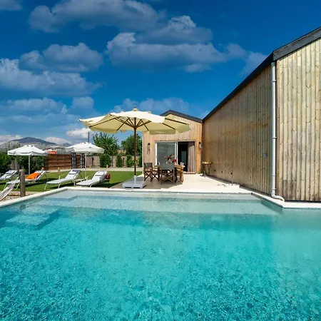 Villa Jaden *